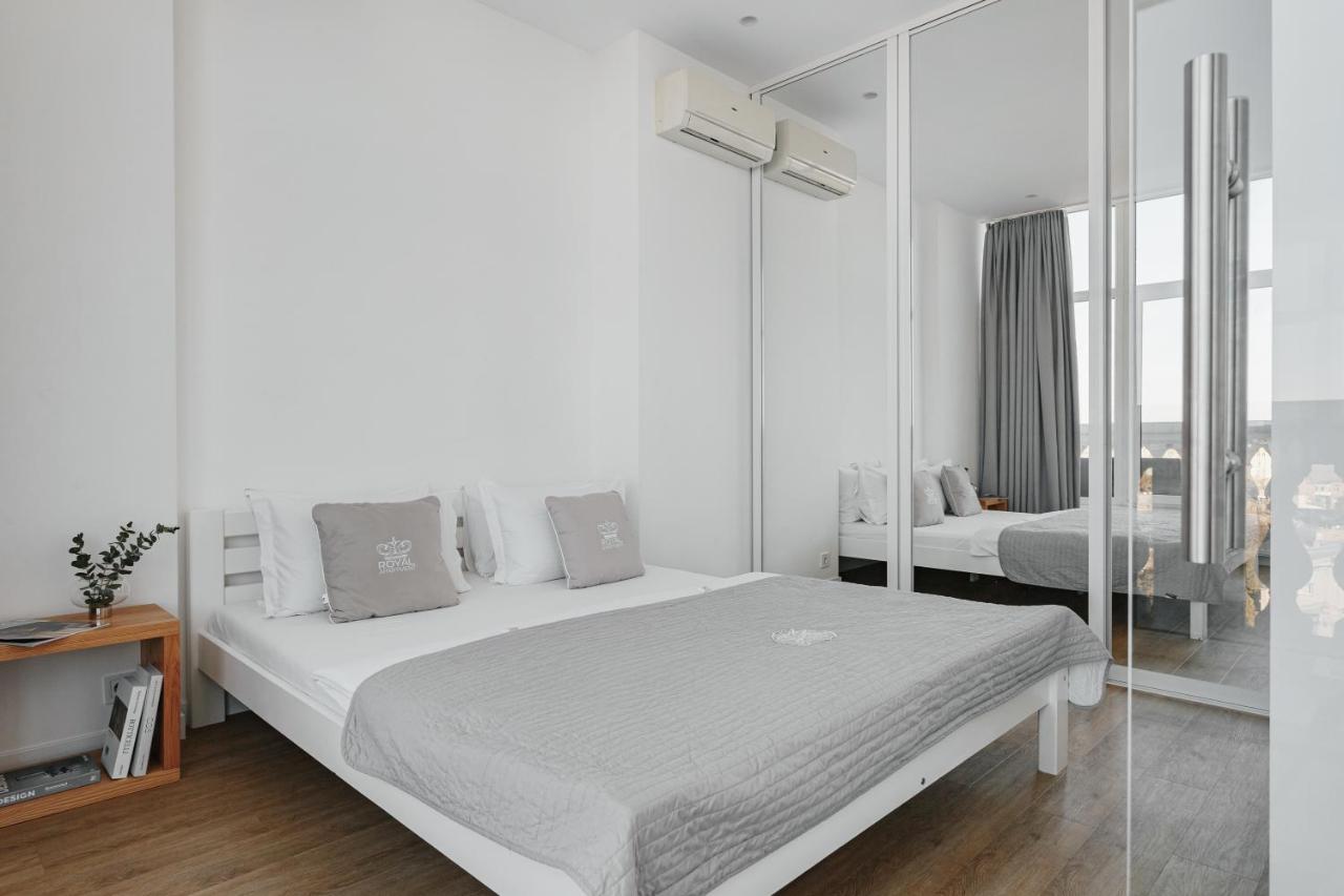 Royal Sky Apartments Odessa Zewnętrze zdjęcie